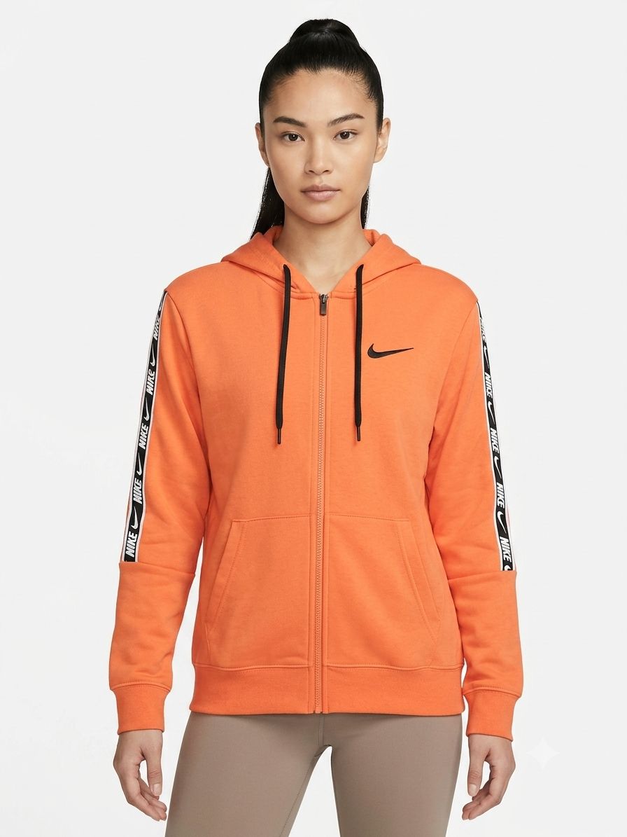 Nike Women's Essential Full-Zip Hoodie