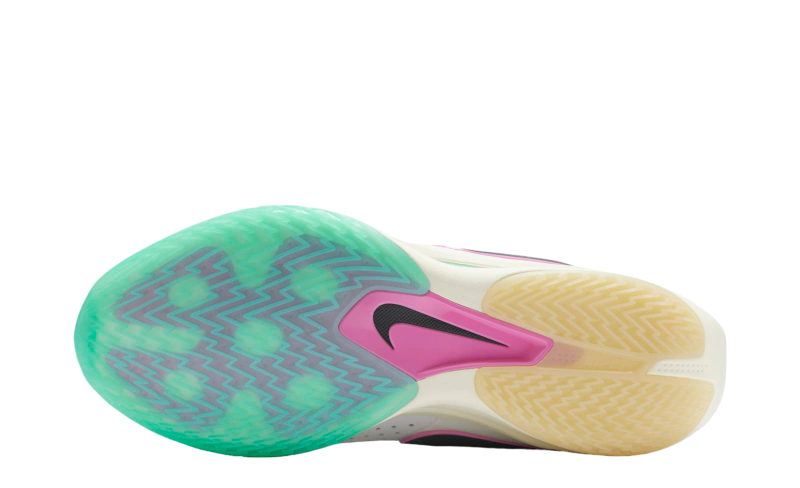 NIKE G.T. Cut 3  (Mirror)